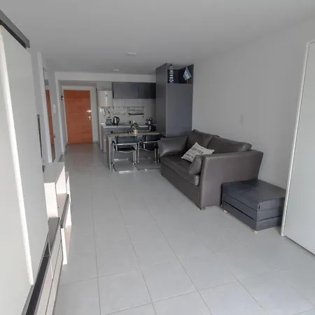 Check And Home - Gueemes - 4 Huespedes Con Vista Al Mar Mar del Plata Exterior photo