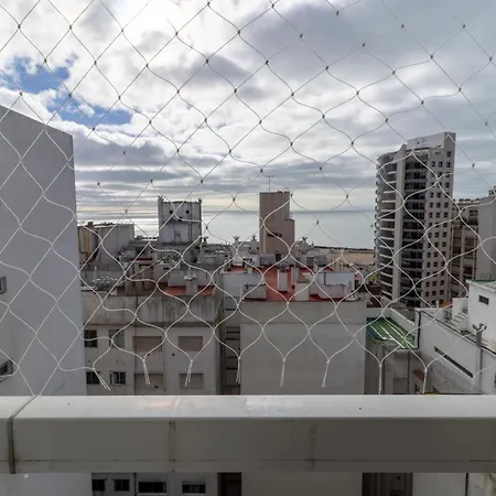 Check And Home - Gueemes - 4 Huespedes Con Vista Al Mar Mar del Plata Exterior photo
